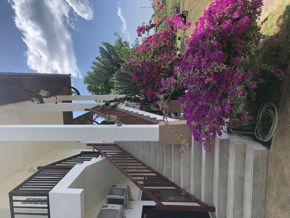 Фото Nadivana Serviced Apartments