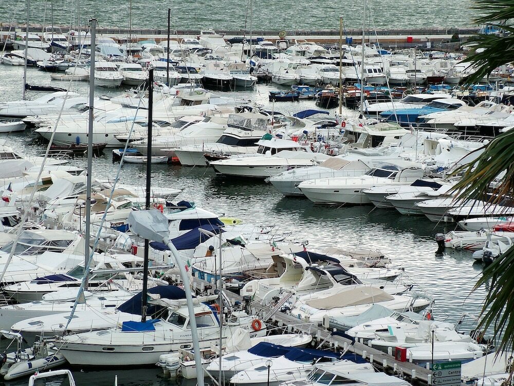 Фото Caracciolo 10