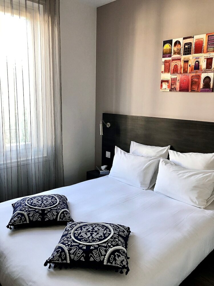 Фото Saint Louis