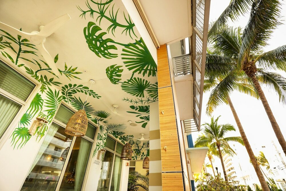 Фото The Local House