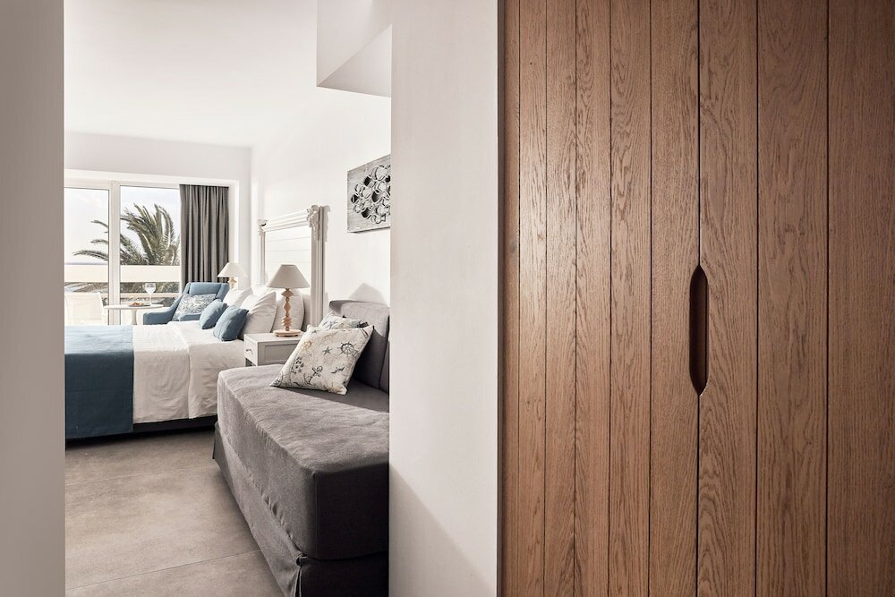 Фото Tylissos Beach