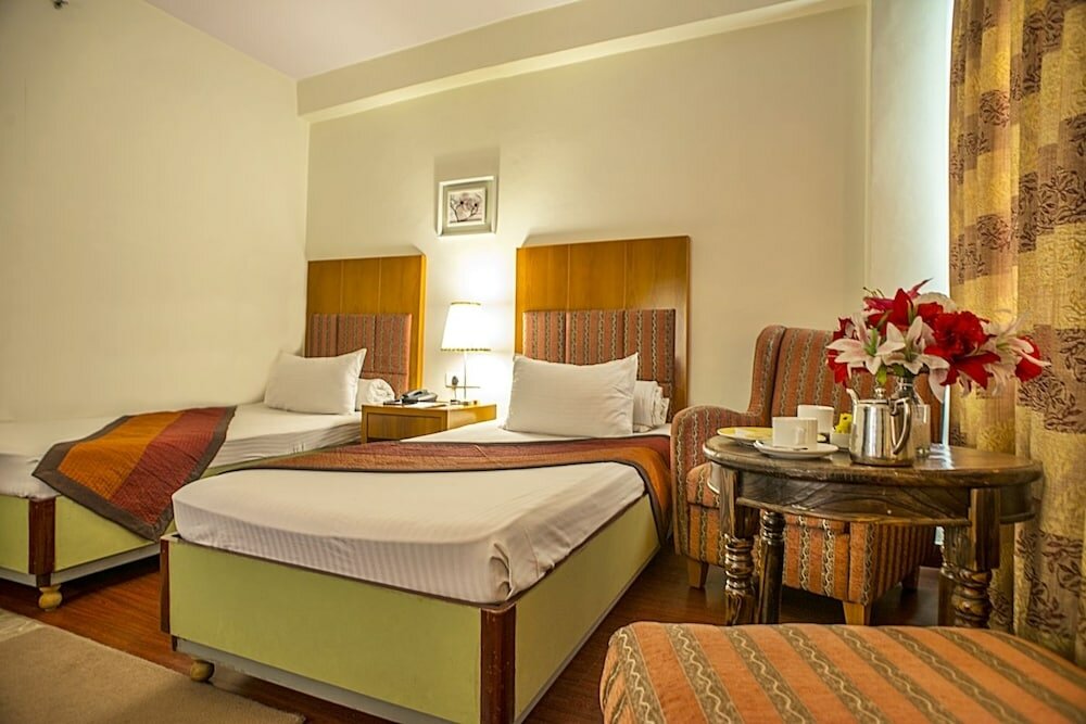 Фото Hotel Jaipur Palace