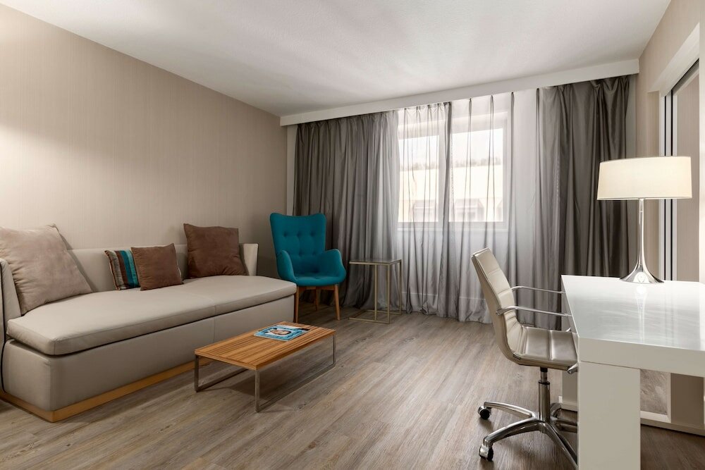 Фото Hotel NH Nice