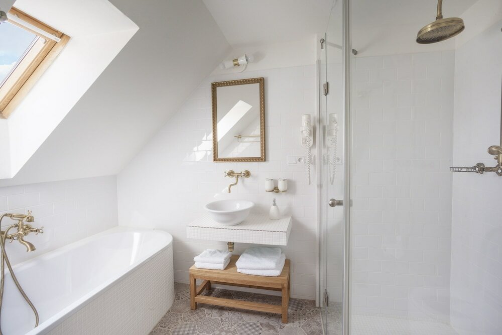 Фото Hotel At the Golden Scissors