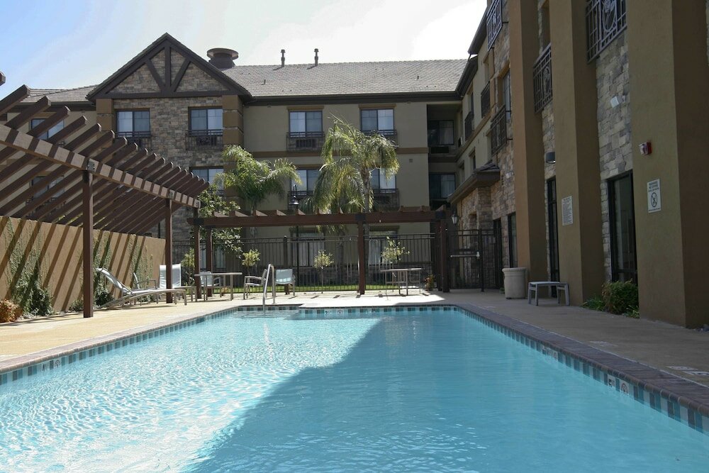 Фото Springhill Suites by Marriott Temecula Wine Country