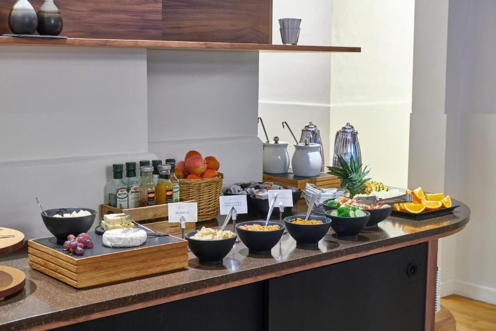 Фото Hotel Sct Thomas