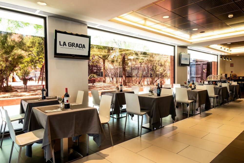 Фото Hotel Tach Madrid Airport