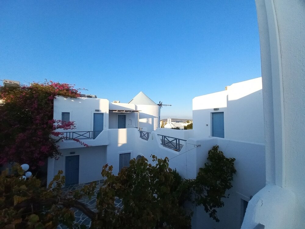 Фото Teoria Paros Matsas Windmill