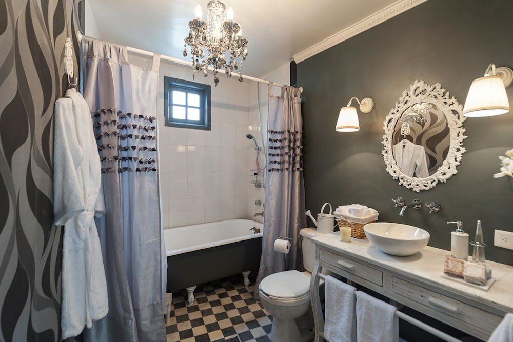 Фото Lomas French Balcony