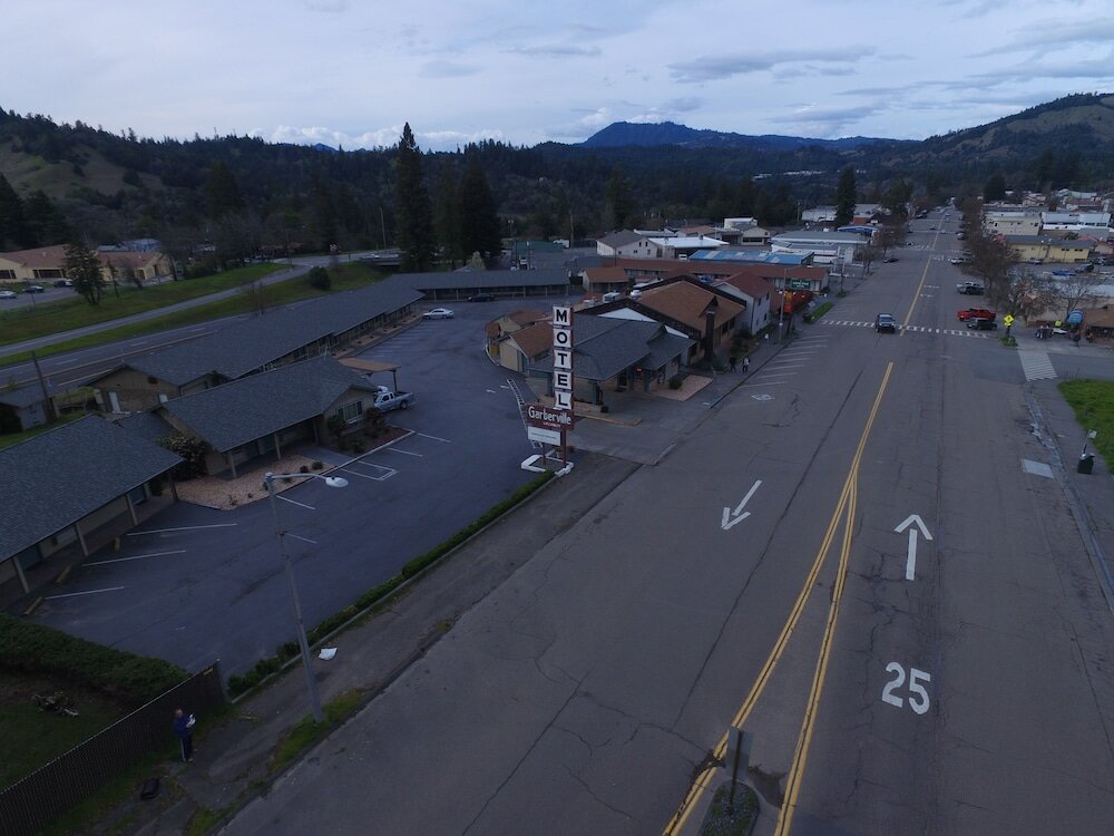 Фото Motel Garberville