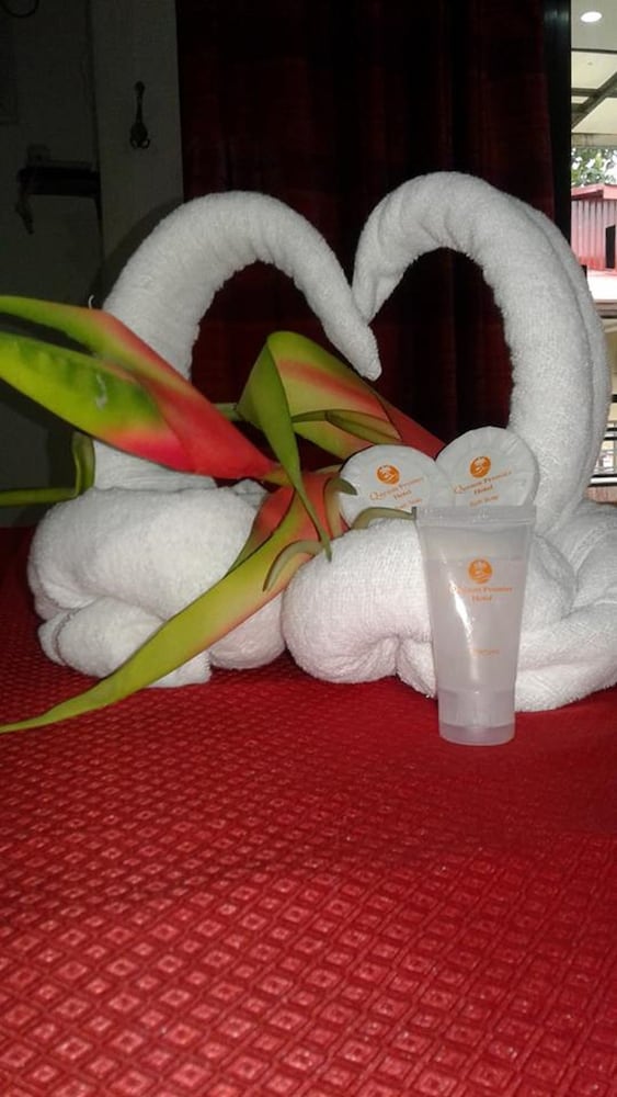 Фото Quezon Premier Hotel Lucena