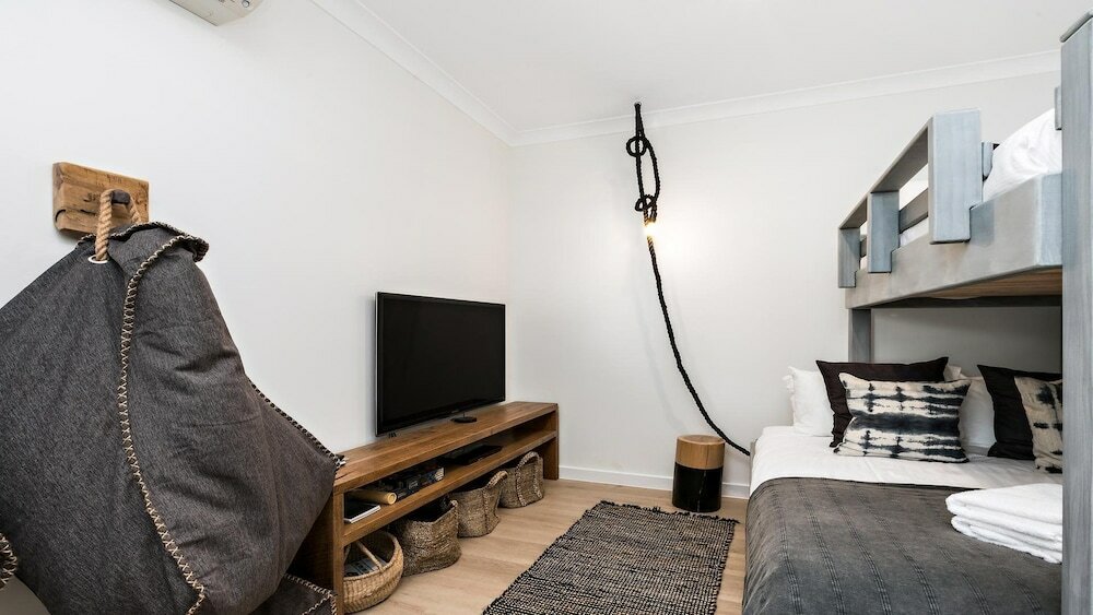 Фото Your Luxury Escape - Sway