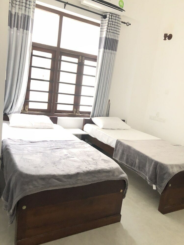 Фото The Apartments by Lanka Vacations