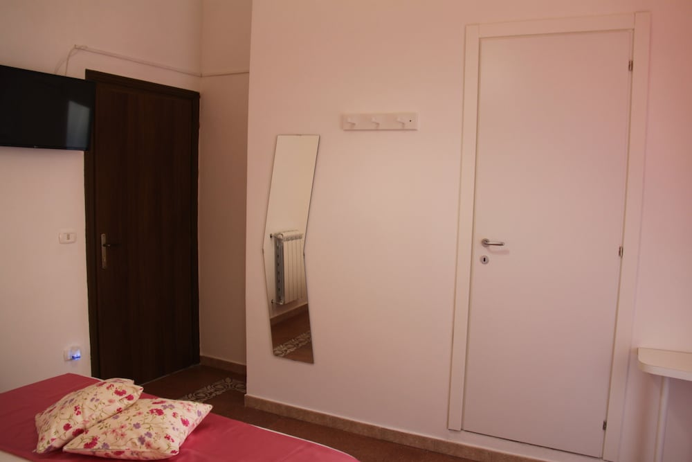 Фото B&b Le Porte di Napoli