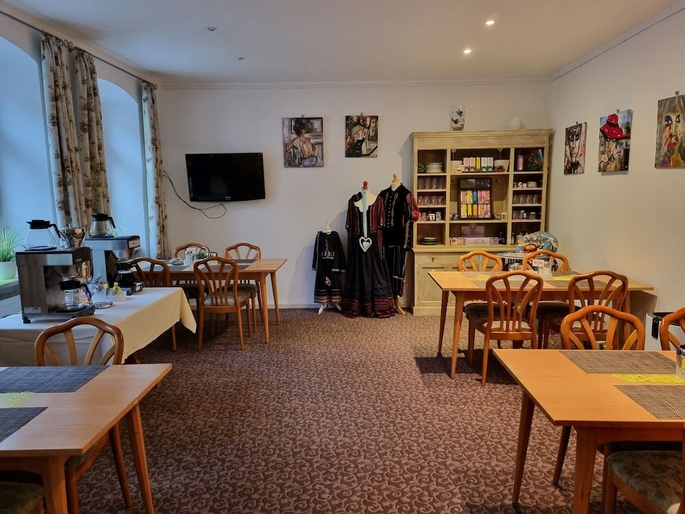 Фото Boutiquehotel Goldene Rose