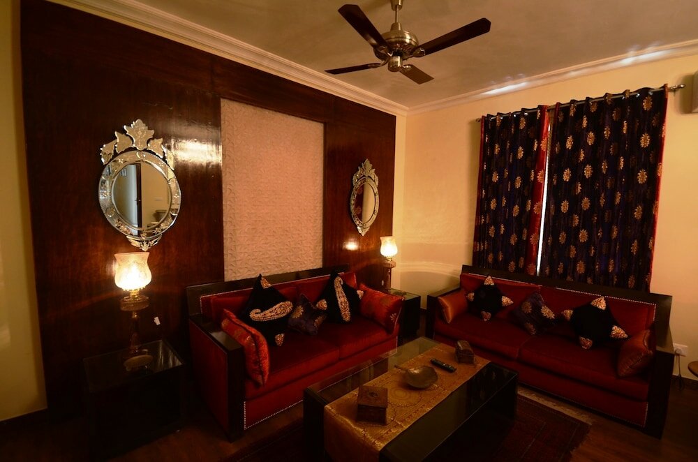 Фото Ranbanka Palace