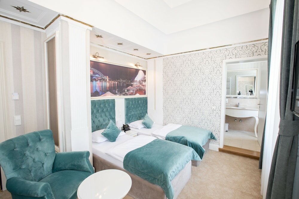 Фото Hotel Amts-Apotheke