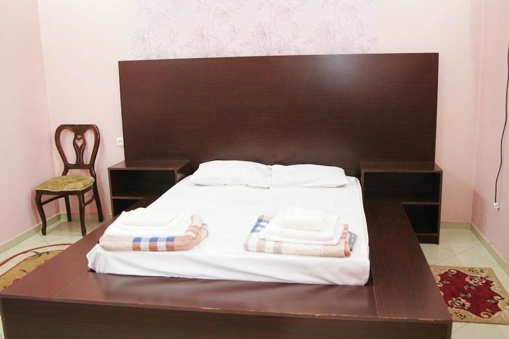 Фото Hotel Eleon