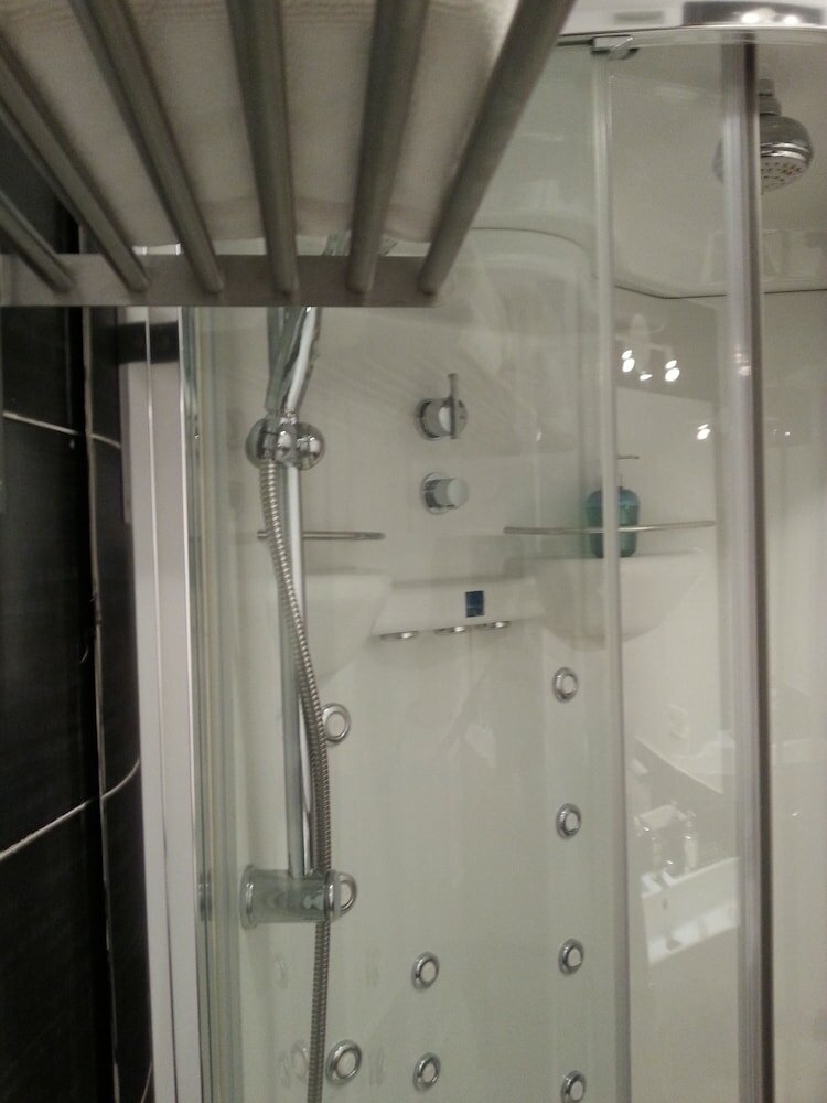 Фото Duplex University City Centre