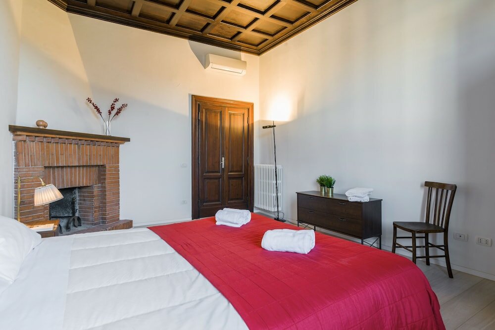 Фото Poliziano Small