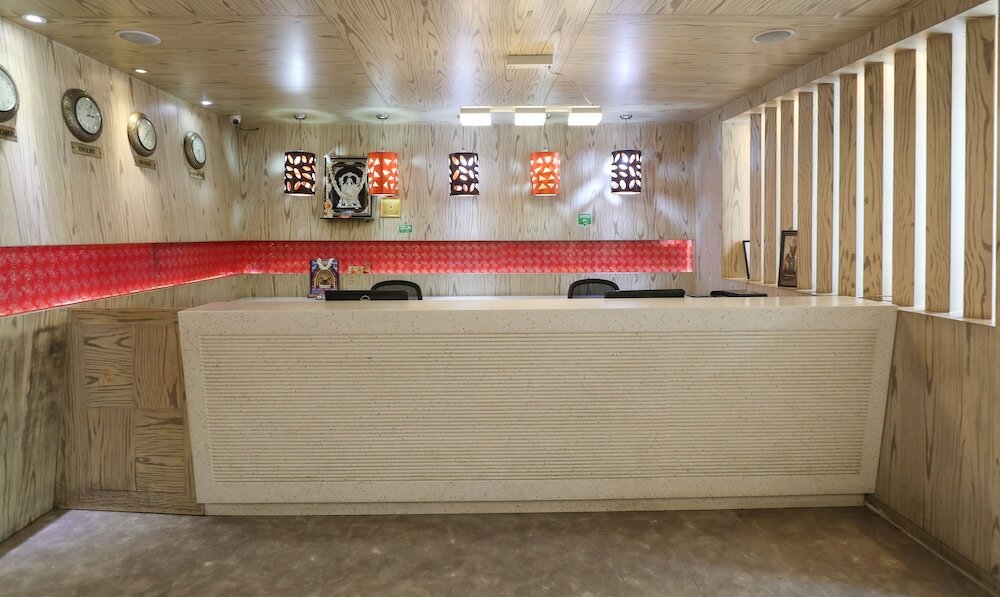 Фото Treebo Select Grand Premier Suites