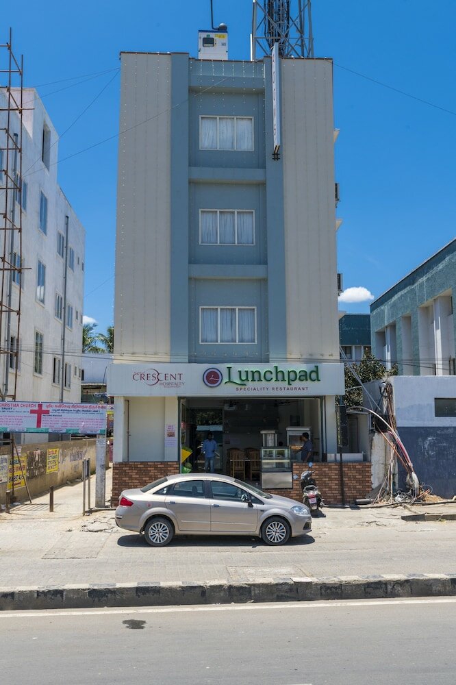 Фото Crescent Inn Navallur
