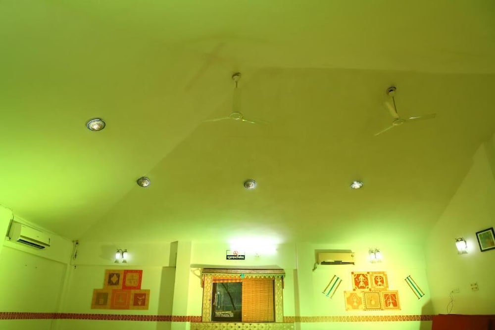 Фото Tourist village Khajuraho