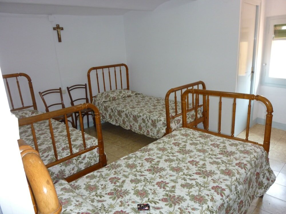 Фото Pensión Fonda Vilalta