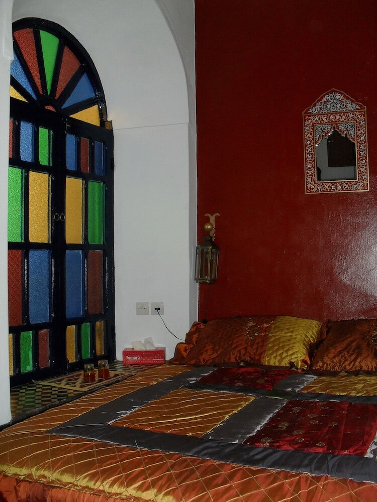 Фото Riad Tiziri