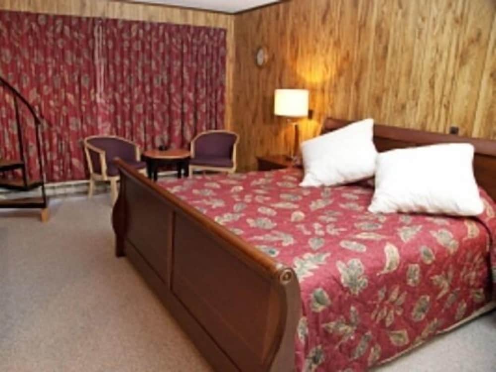 Фото Evergreen Valley Inn