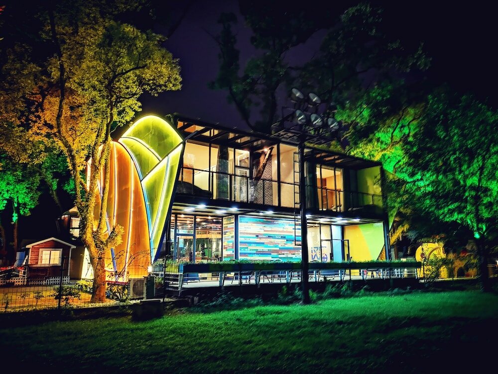 Фото Hantang Xinge Touring Car House