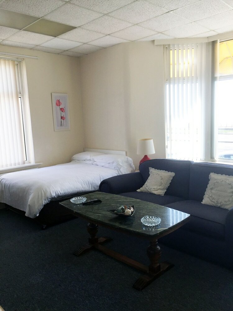 Фото Adelphi Holiday Flats