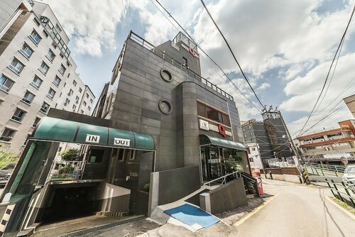 Гостиница Hotel Queen Suwon в Сувоне
