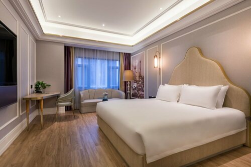 Гостиница Mercure Shanghai Jiuting