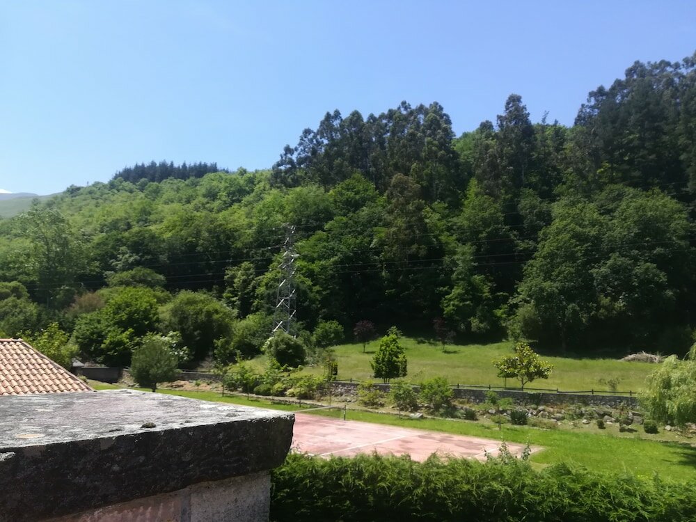 Фото El Roblón De Cabuerniga