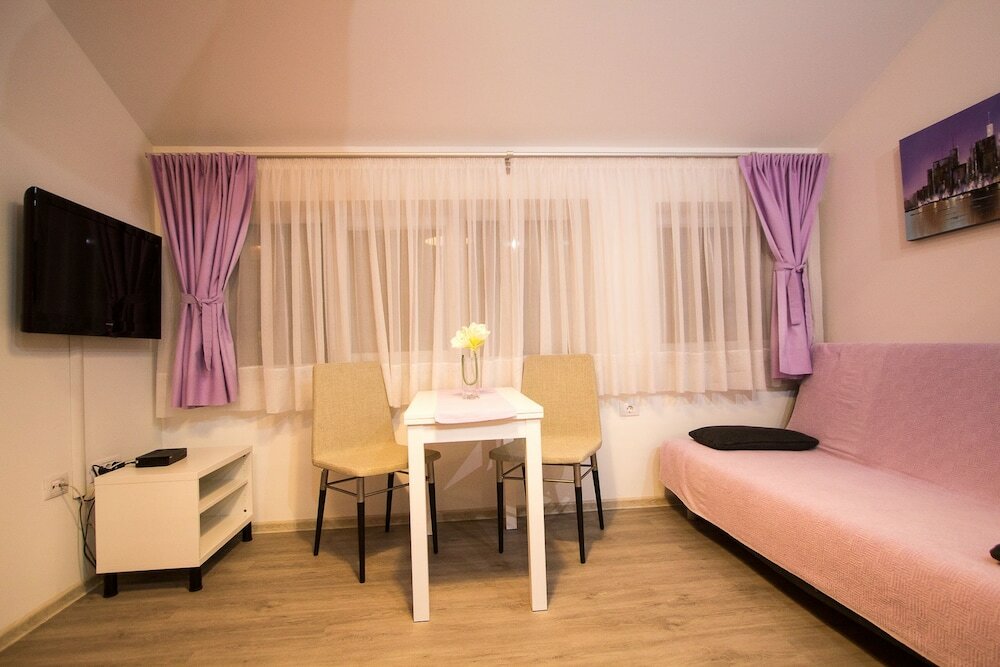 Фото Downtown Apartments Pula