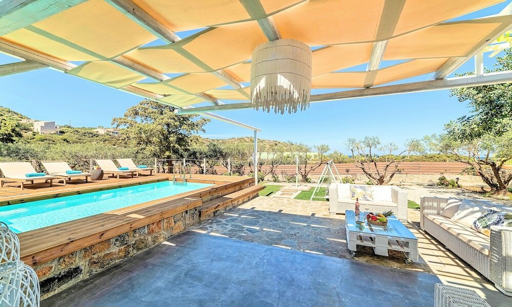 Фото Вилла Cretan Lodge Heated Pool