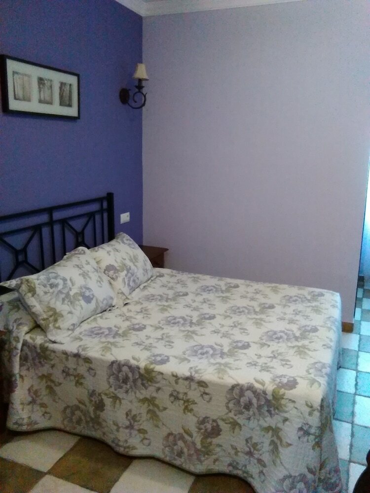 Фото Hostal Restaurante La Ilusión