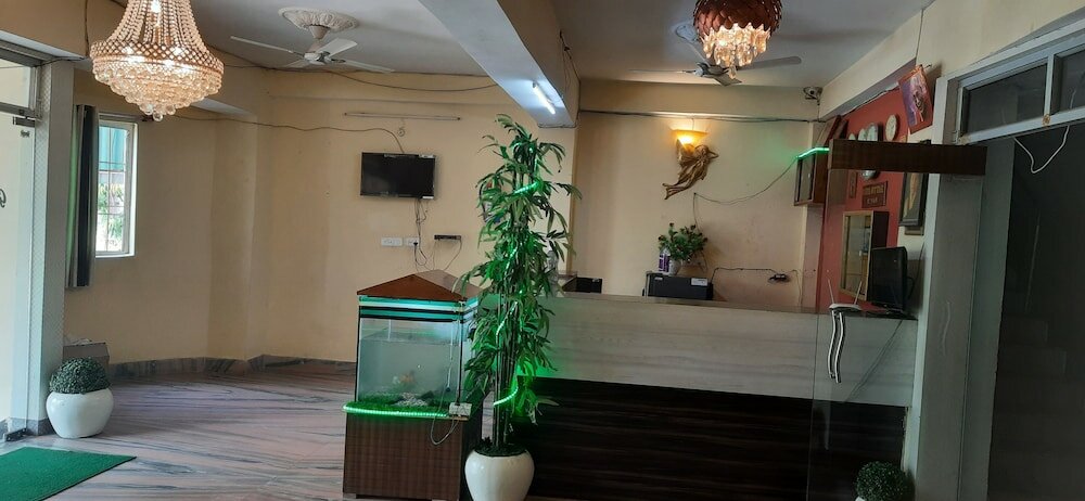 Фото Hotel Greenland Palace Bodhgaya