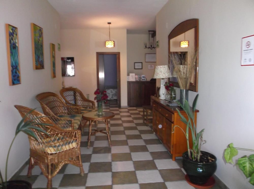 Фото Hostal Restaurante La Ilusión