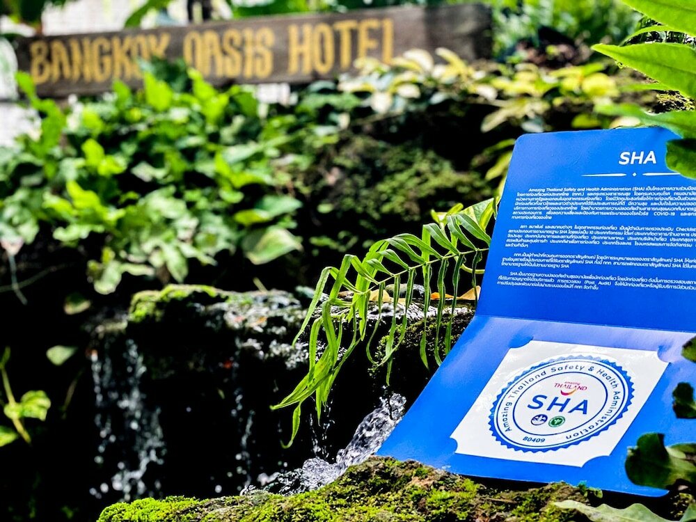 Фото Bangkok Oasis Hotel