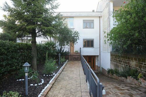 Гостиница B&b Viale delle Colline в Салерно