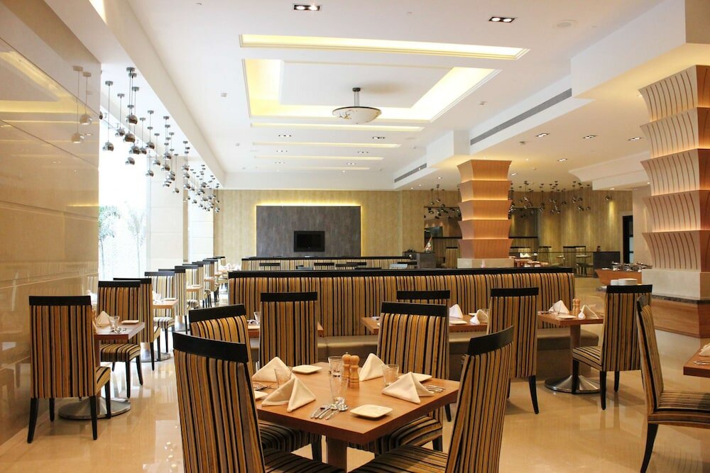 Фото Balaji Sarovar Premiere Solapur