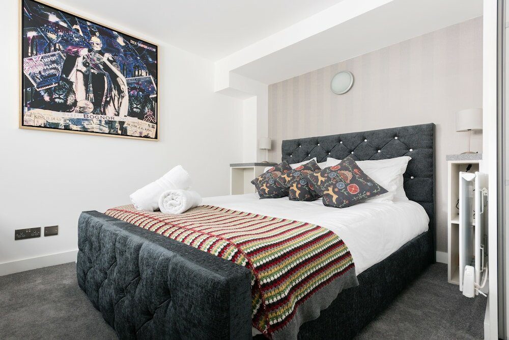 Фото The London Warehouse Apartments