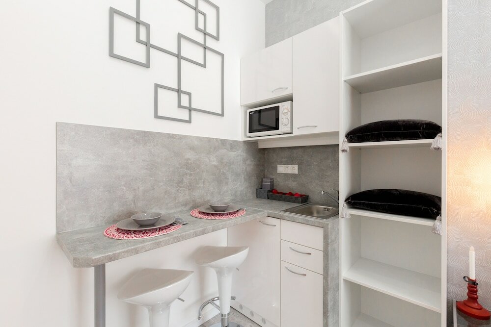 Фото Budapest Holidays Fashion