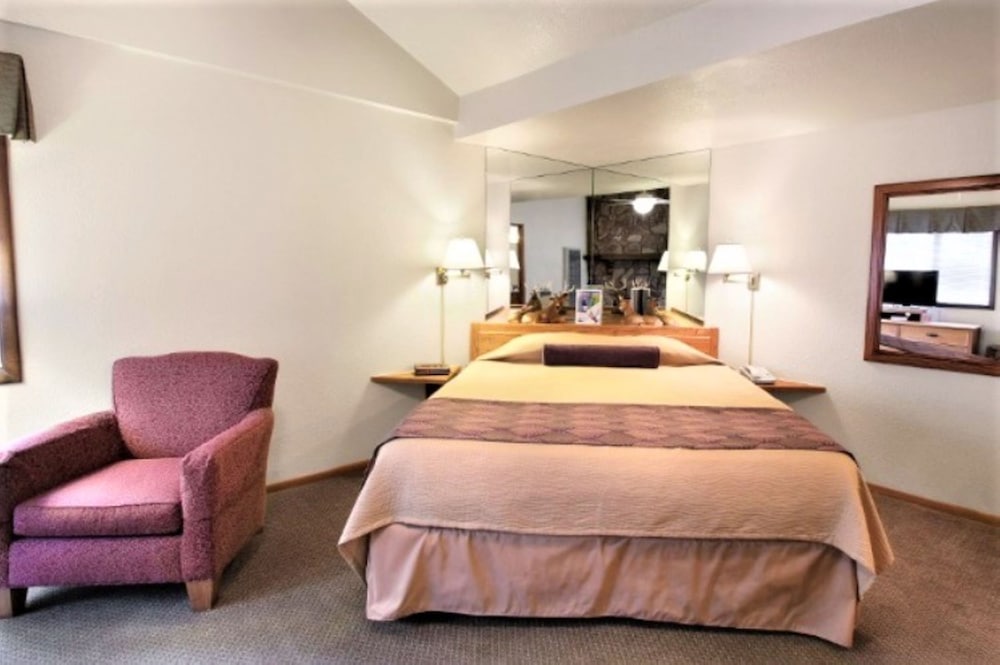 Фото Snow Lake Lodge