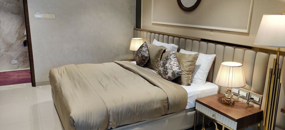 Фото Sheetal Residency