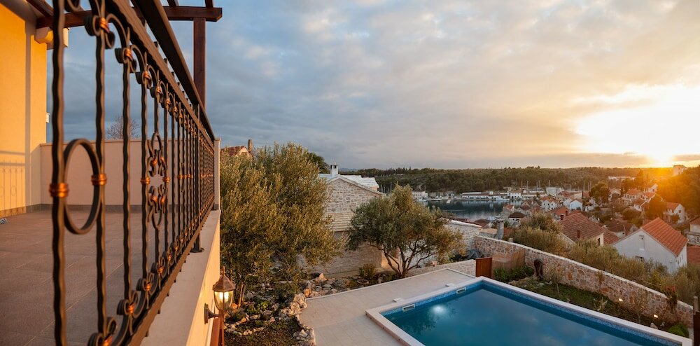 Фото Villa Helena