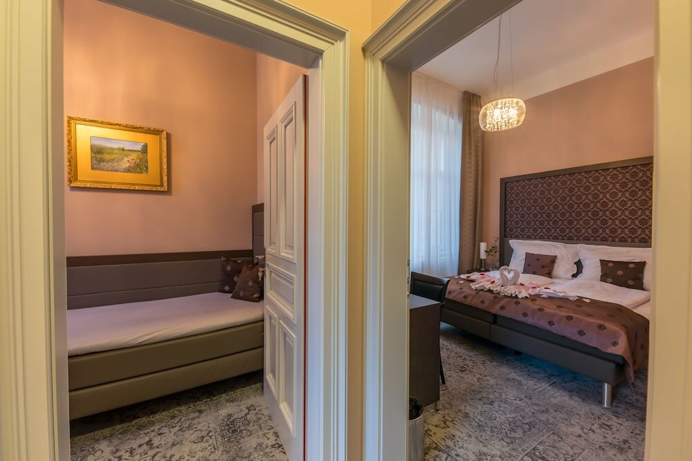 Фото Wellness & SPA hotel Villa Regenhart