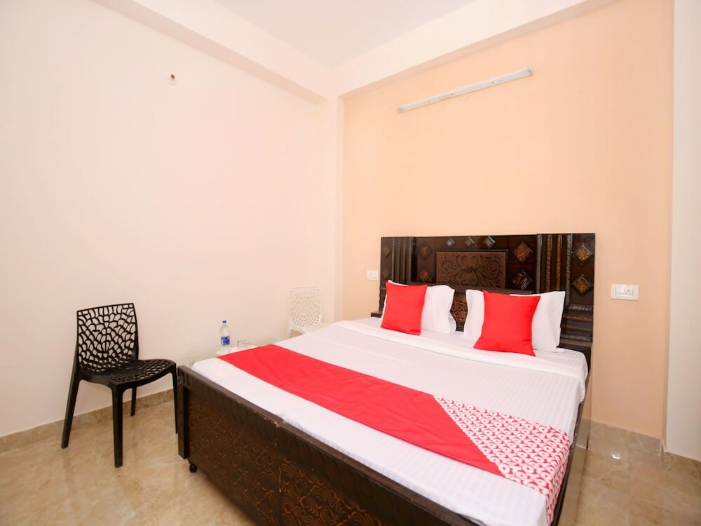 Фото Oyo 13433 Home Kasauli View 2bhk Dharampur